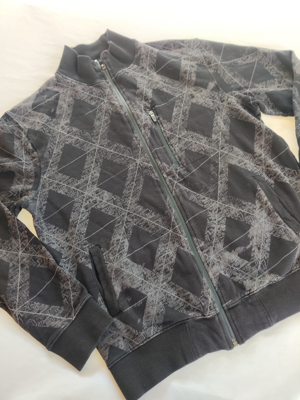 Men's Black Geometric Full-Zip Sweater Jacket